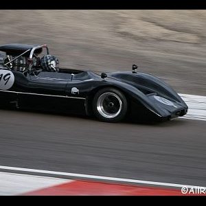 19 McLaren M1B