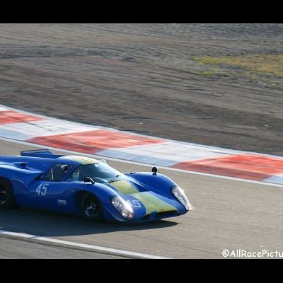 45 Lola T70