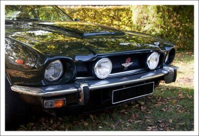 Aston Martin V8