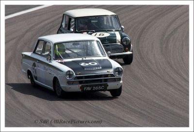 U2TC : 60 Lotus Cortina-16 Austin Mini Cooper