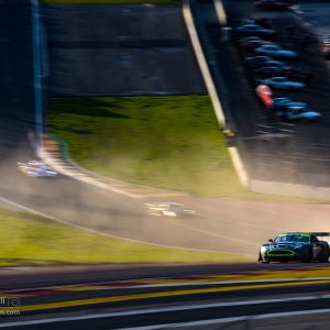Voiture de course lors de SpaClassic en Belgique